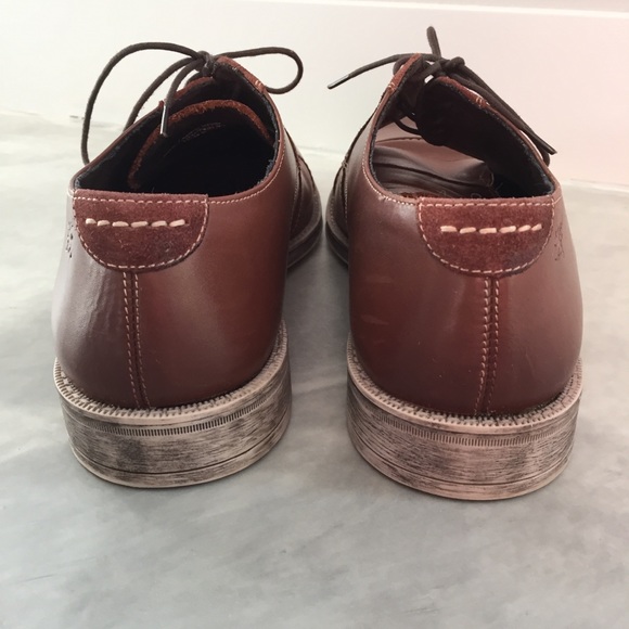 Stacy Adams Brown Oxford Shoes | 11 - Picture 3 of 8